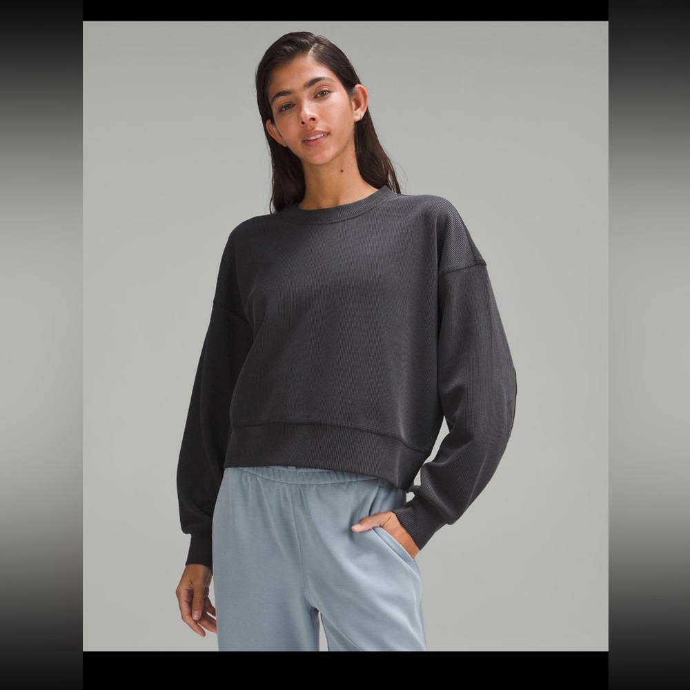Lululemon Ribbed Softstream Perfectly Oversized Cropped Crew Black Size 6
